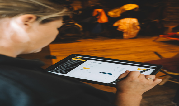 Small business habits to finish the year strong