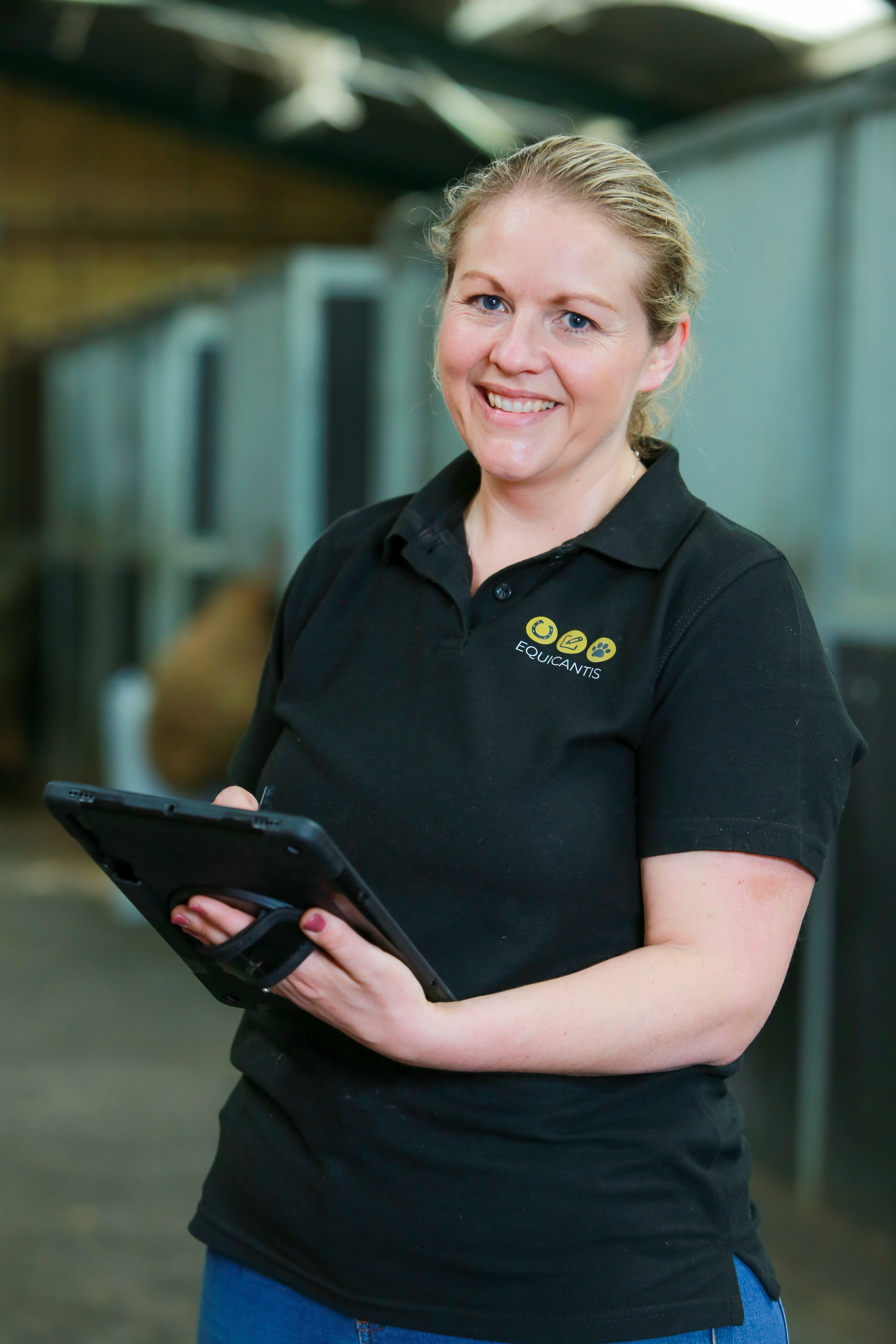 Laura Clinton - founder of Equicantis